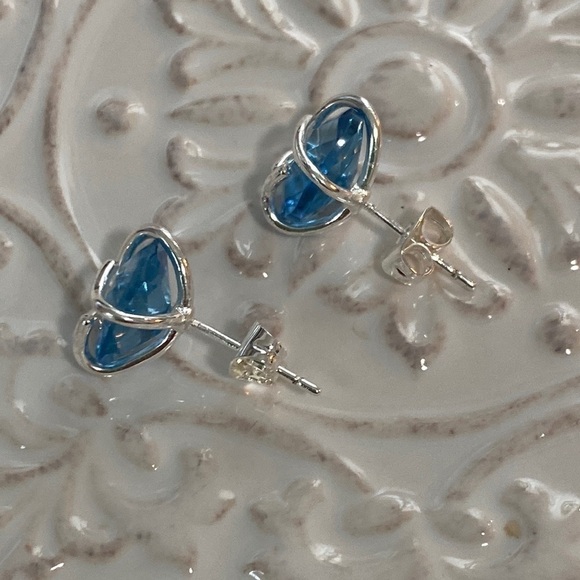 Handmade Blue Topaz Rectangular Cushion Gemstone Sterling Silver Earrings 8Ct - Picture 13 of 15